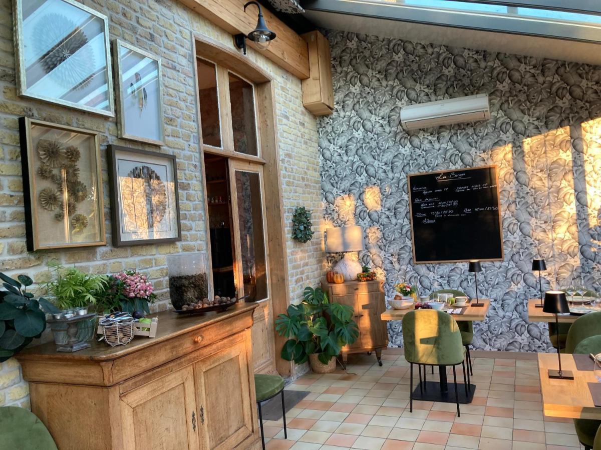 Hotel Les Berges Bourbourg Exterior foto